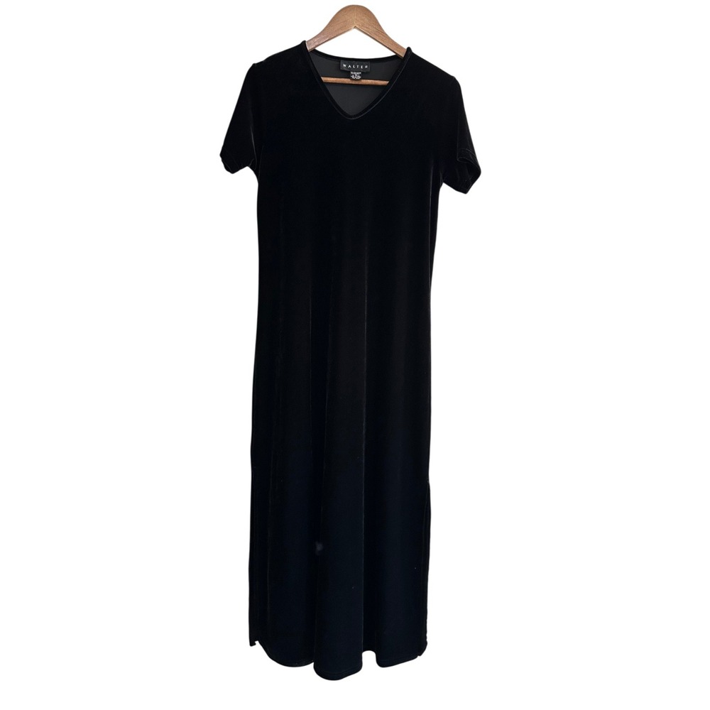 Vintage Walter Women's Black Velvet V-Neck Short Sleeve Maxi Dress Whimsigoth